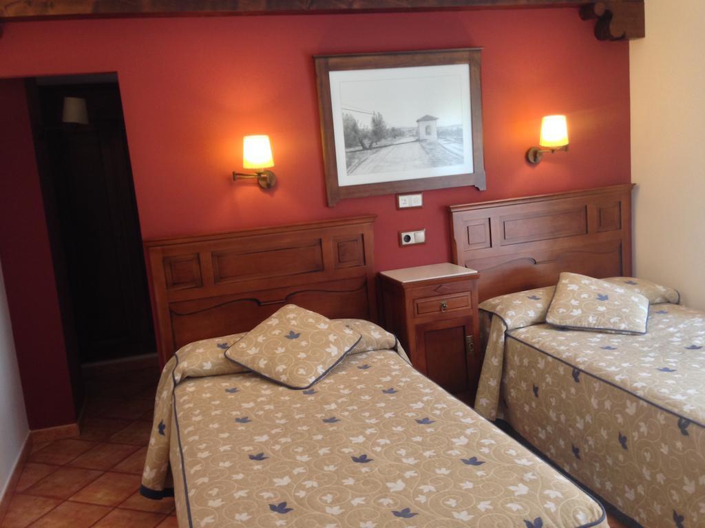 Hotel Hospederia Ana Pilar Porcuna Pokoj fotografie