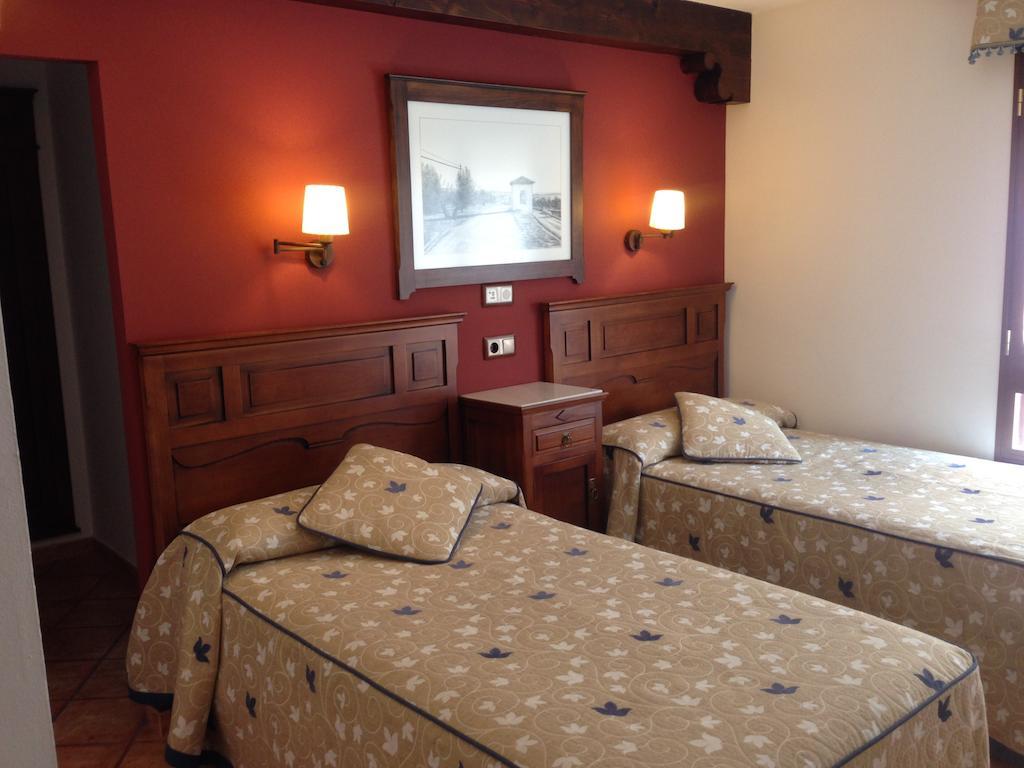 Hotel Hospederia Ana Pilar Porcuna Pokoj fotografie