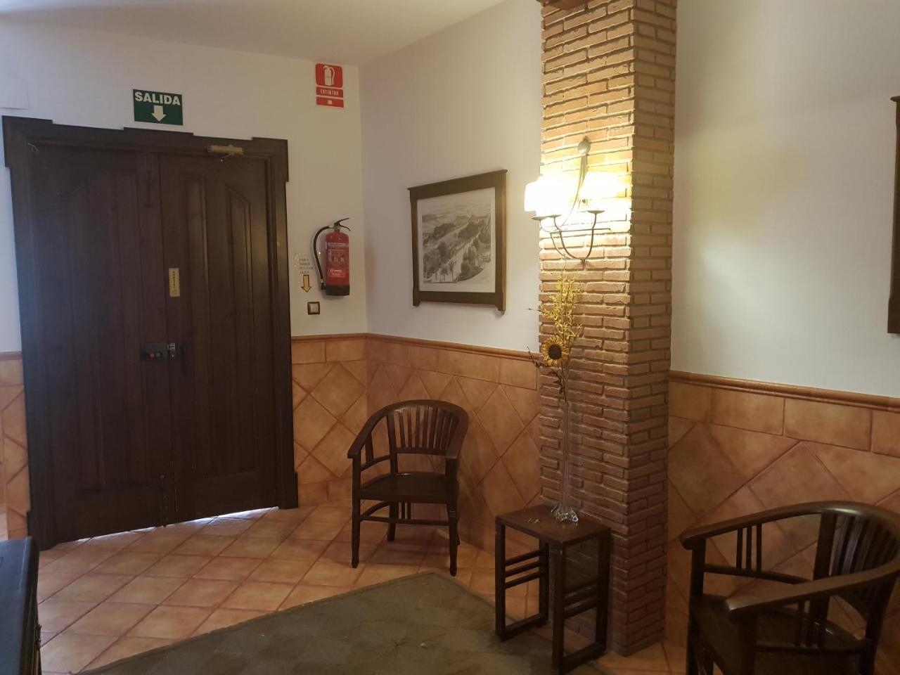 Hotel Hospederia Ana Pilar Porcuna Exteriér fotografie